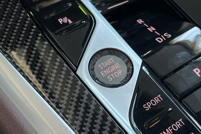 2027 BMW X6 M60i