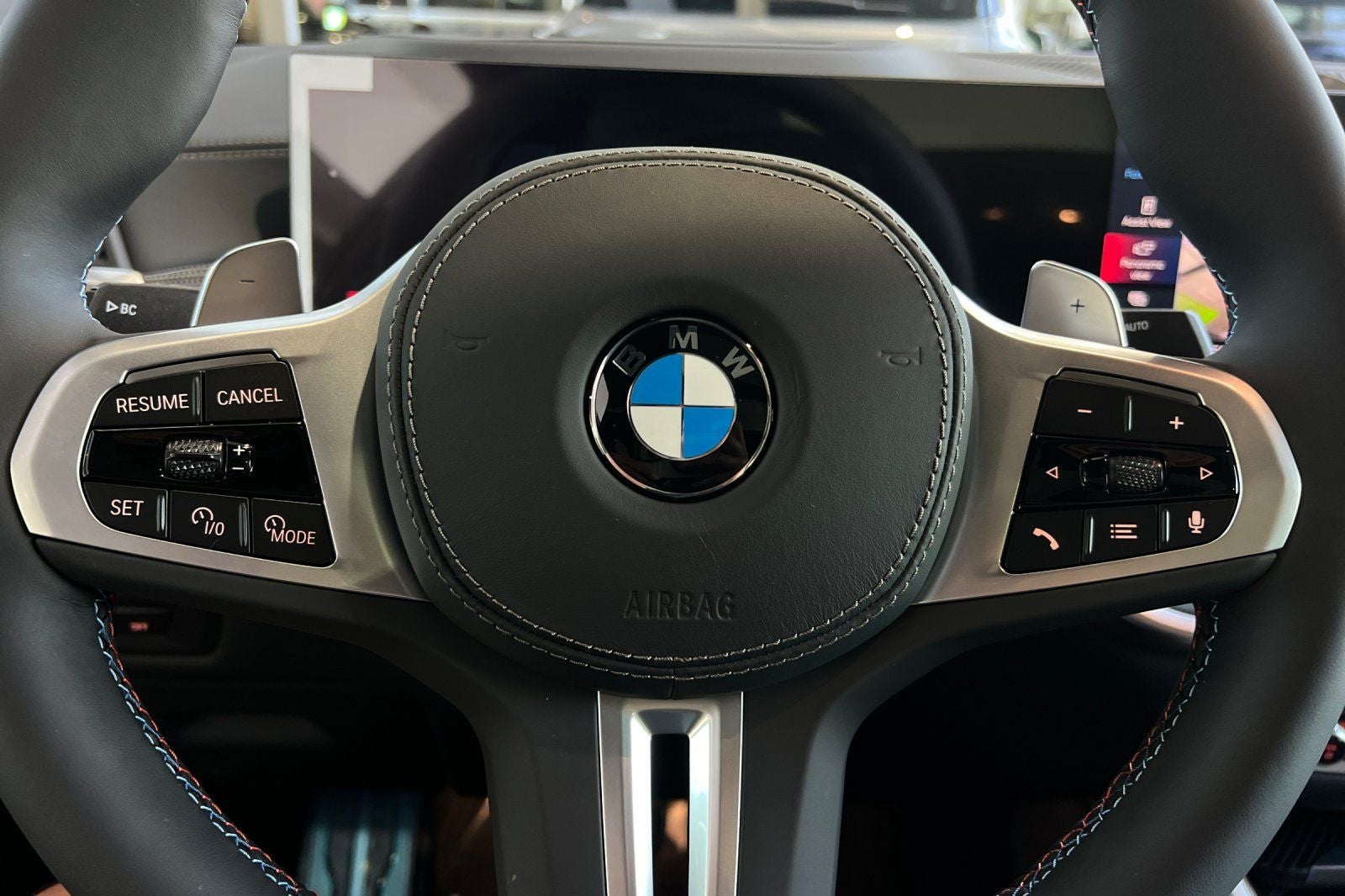 2027 BMW X6 M60i