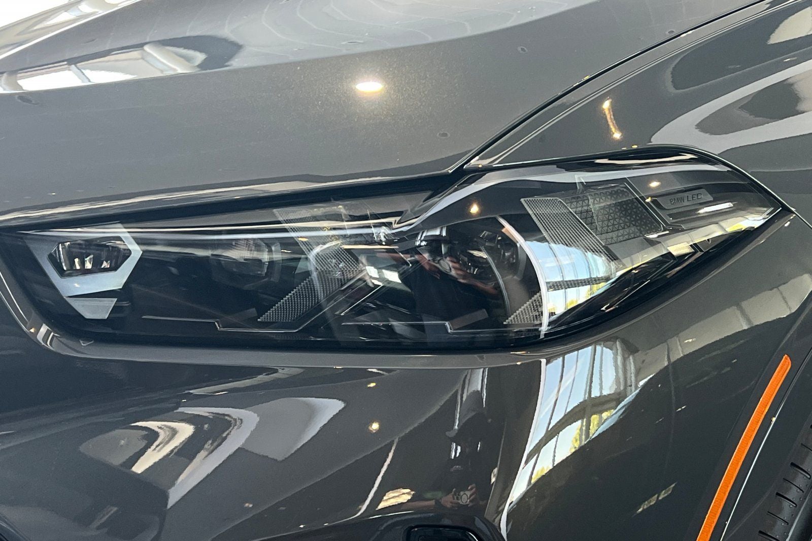 2027 BMW X6 M60i