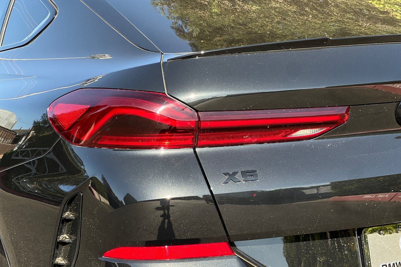 2027 BMW X6 M60i