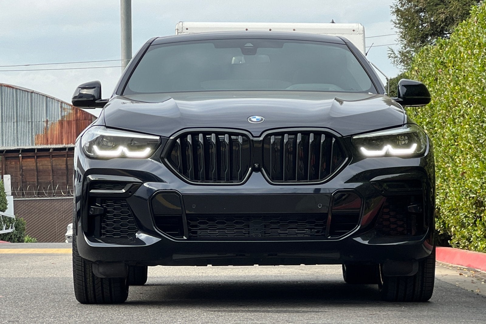 2022 BMW X6 xDrive40i