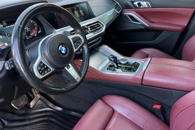 2022 BMW X6 M50i