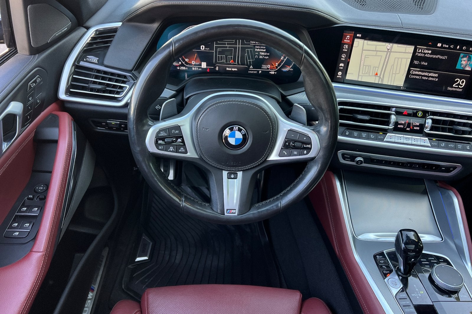2022 BMW X6 M50i