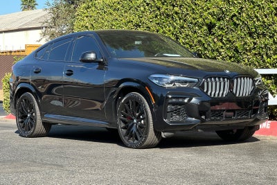 2022 BMW X6 M50i