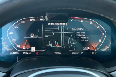2022 BMW X6 M50i