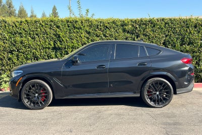 2022 BMW X6 M50i