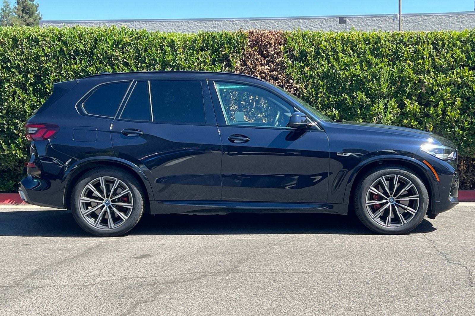 2023 BMW X5 xDrive45e