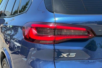 2023 BMW X5 xDrive45e