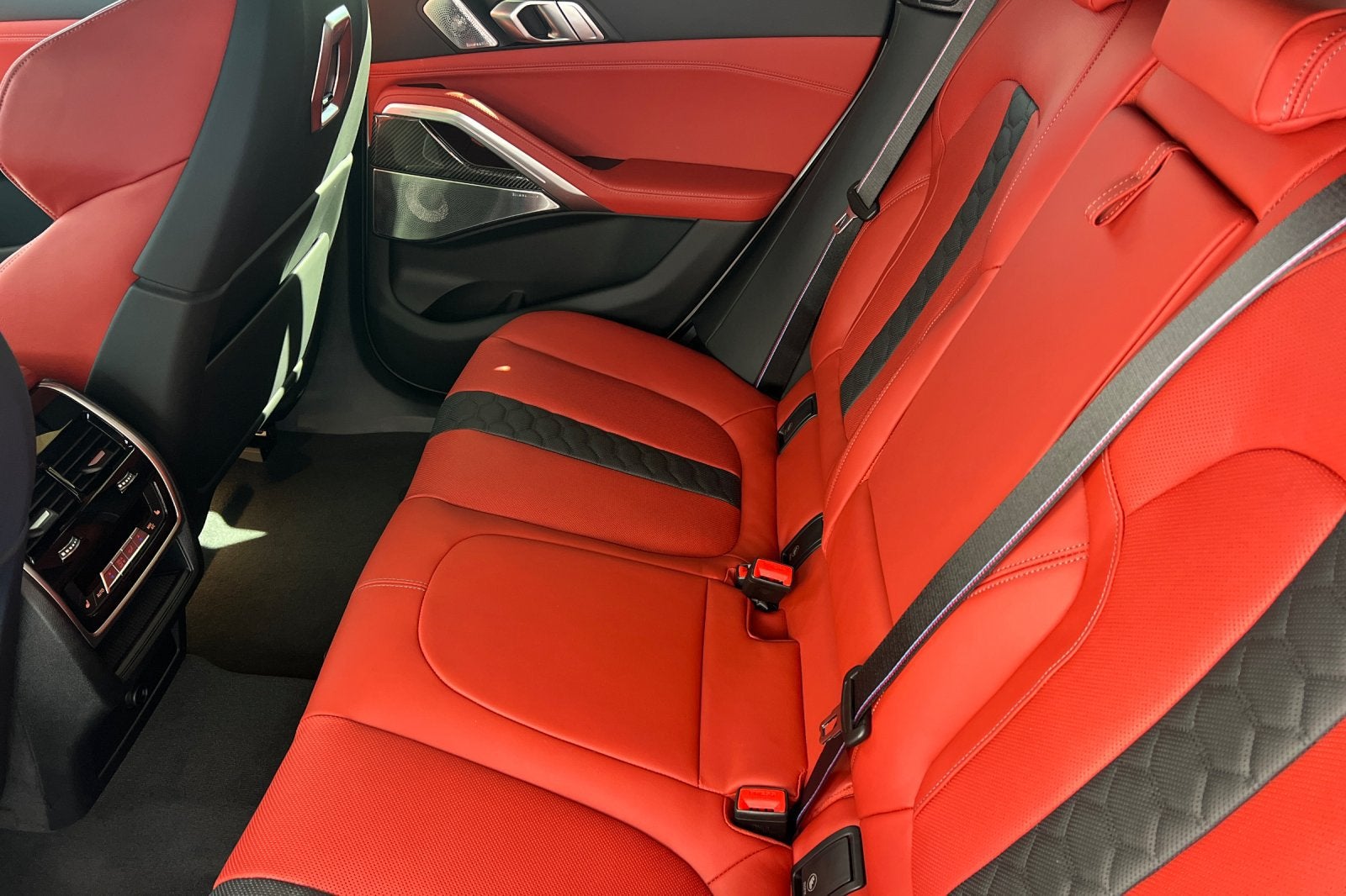 2027 BMW X6 M Competition