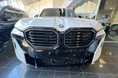 2026 BMW XM Label