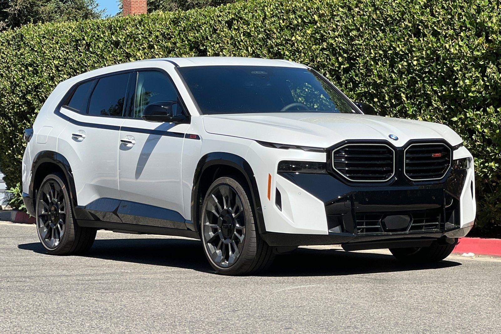 2026 BMW XM Label