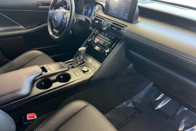2025 Lexus IS 300