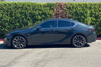 2025 Lexus IS 300