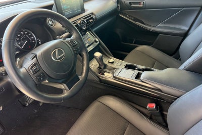 2023 Lexus IS 300