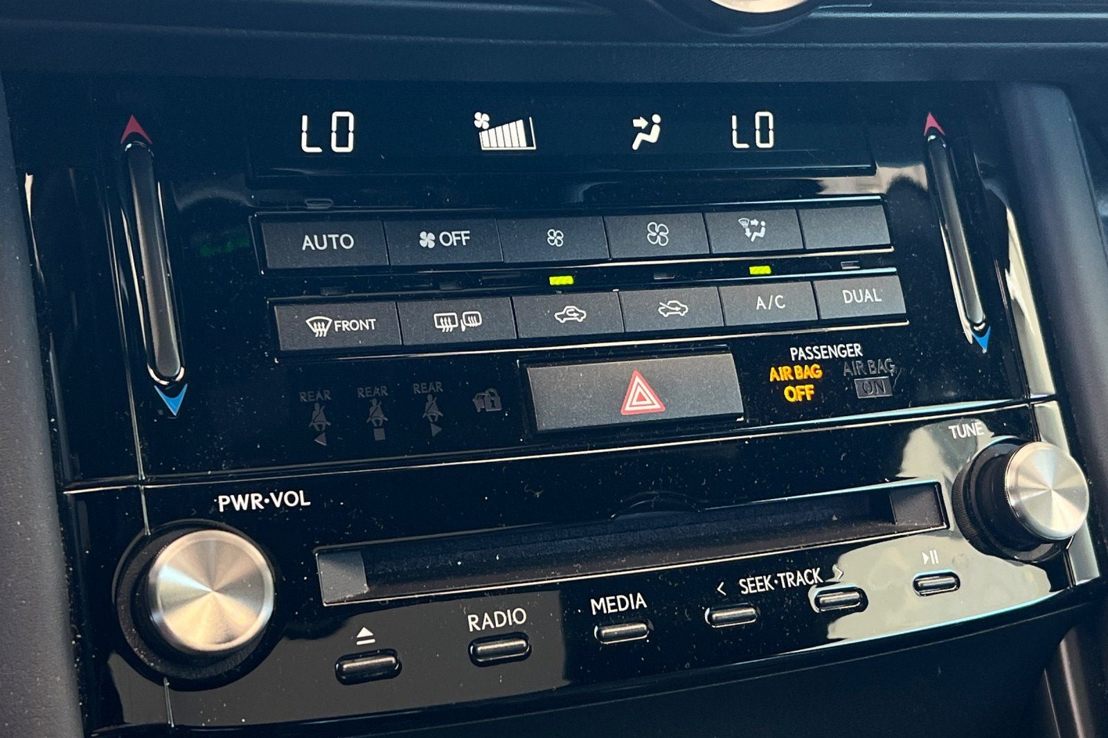 2023 Lexus IS 300