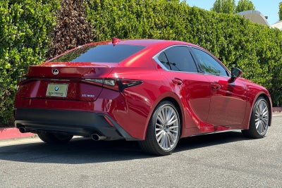 2023 Lexus IS 300