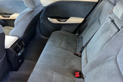 2023 Lexus RZ 450e Luxury