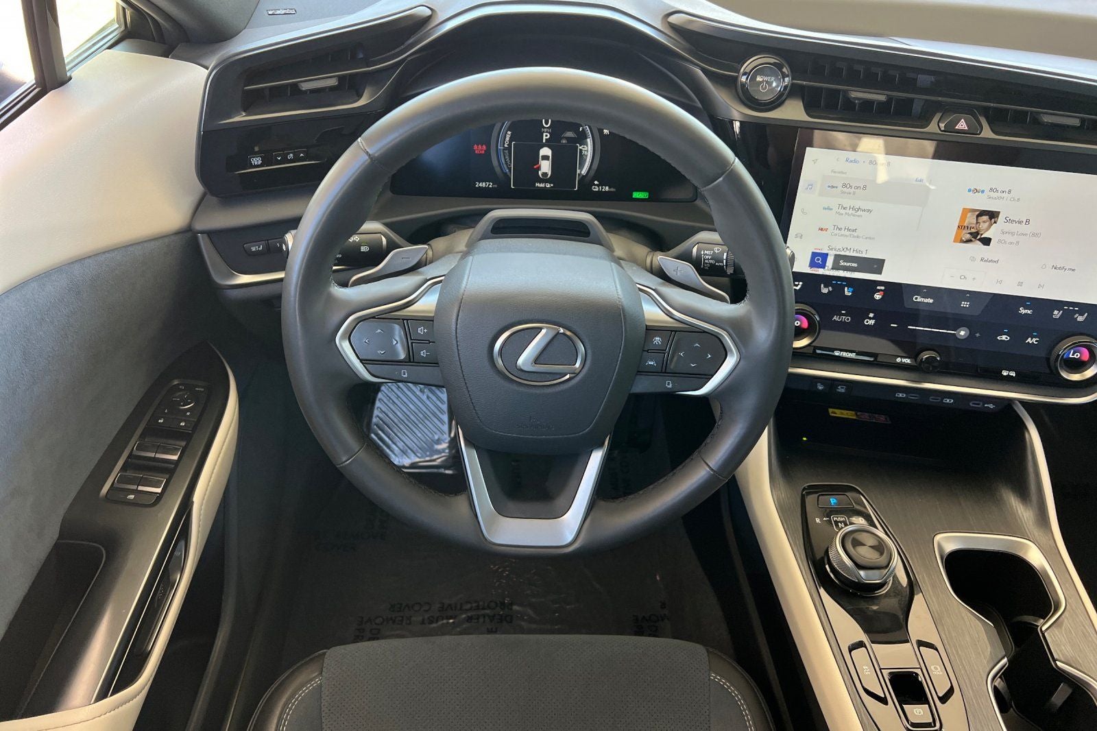 2023 Lexus RZ 450e Luxury