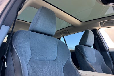 2023 Lexus RZ 450e Luxury