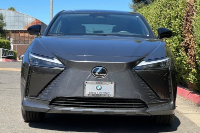 2023 Lexus RZ 450e Luxury