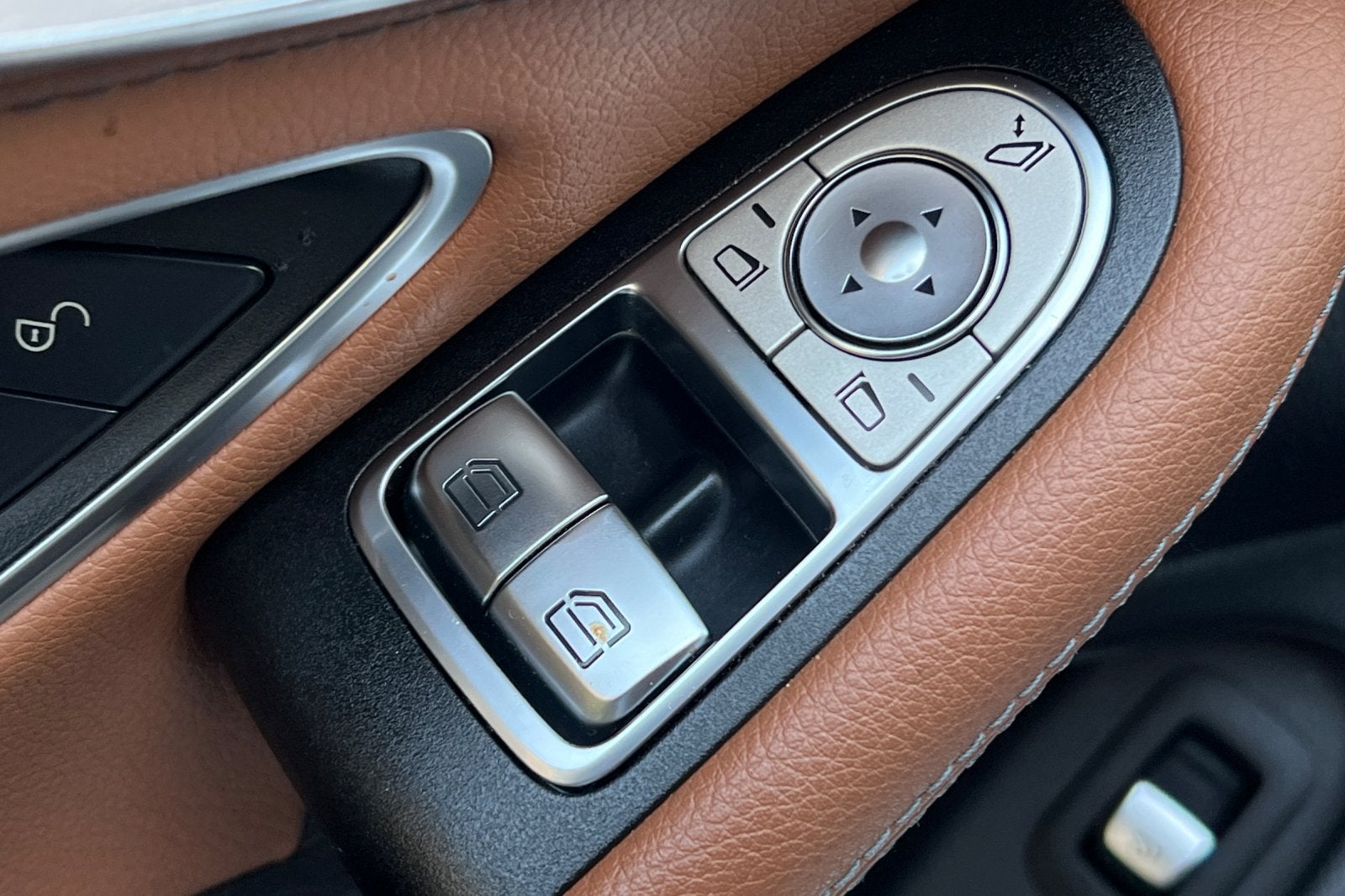2021 Mercedes-Benz C-Class C 300