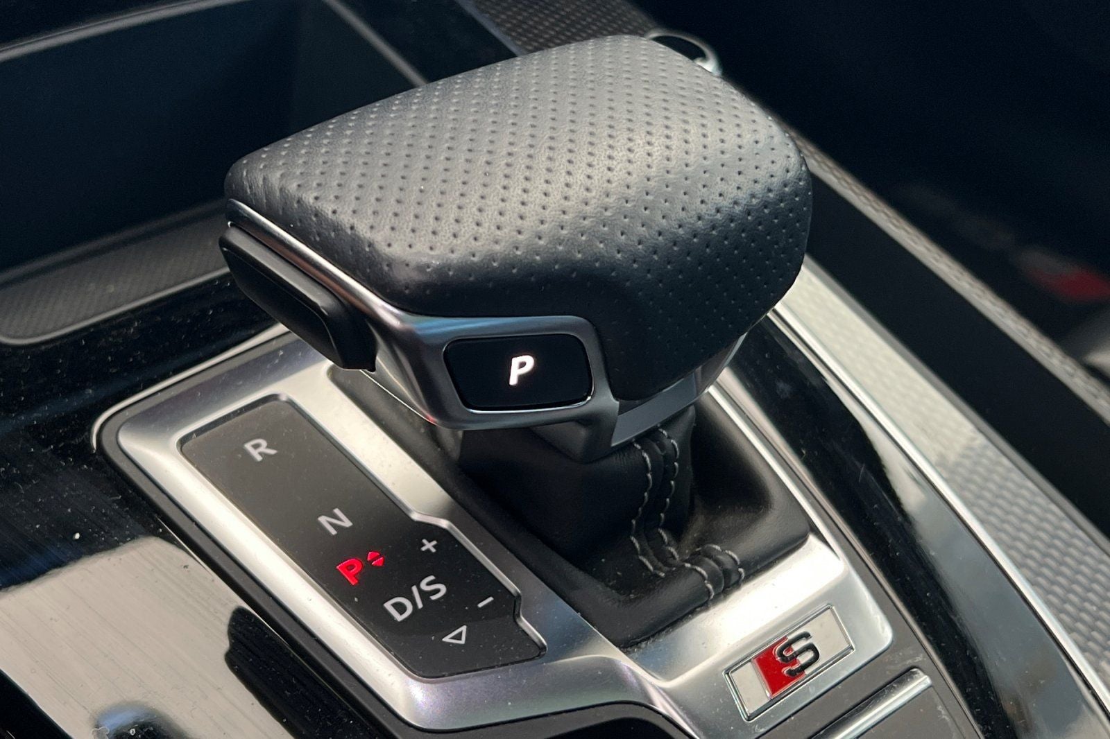 2023 Audi SQ5 Premium Plus quattro