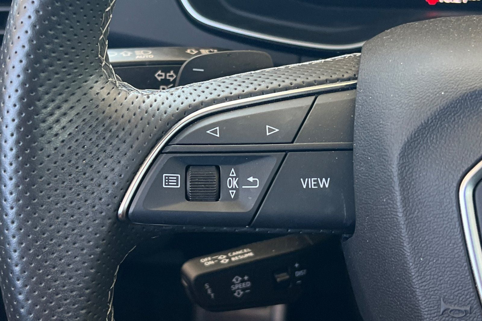 2023 Audi SQ5 Premium Plus quattro