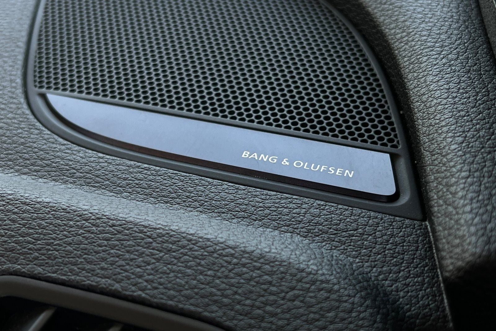 2022 Audi SQ5 Premium Plus quattro