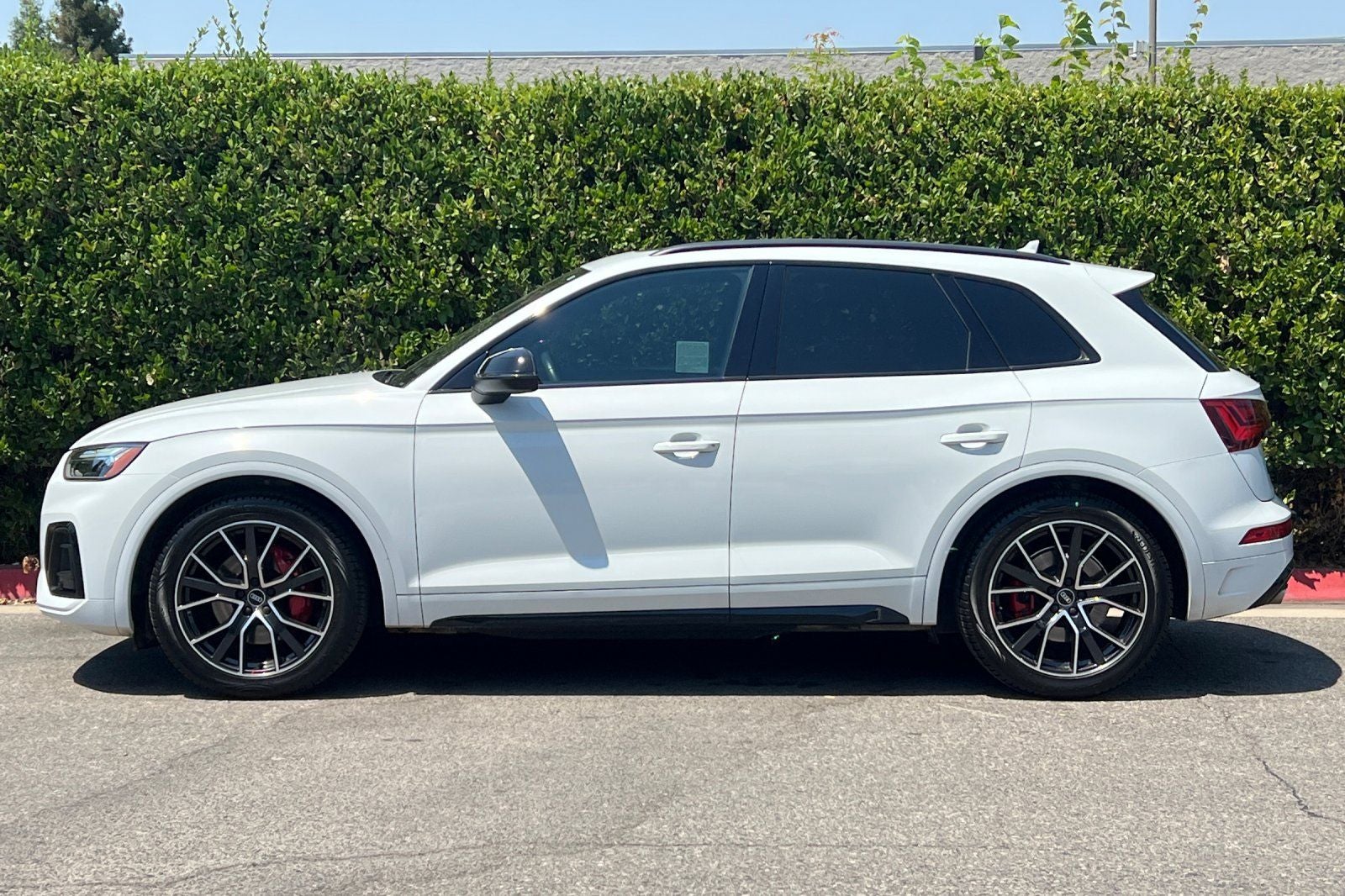2022 Audi SQ5 Premium Plus quattro