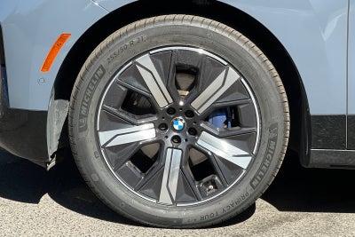 2024 BMW iX xDrive50