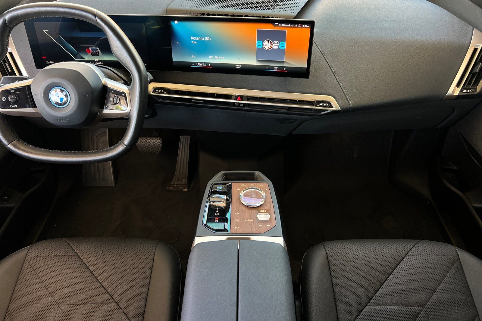 2023 BMW iX xDrive50