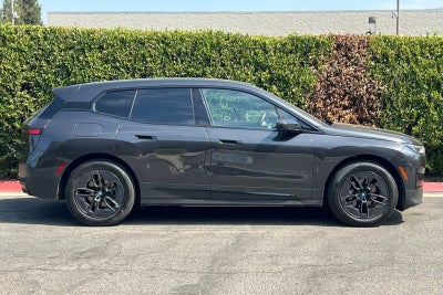2024 BMW iX xDrive50