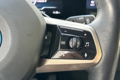 2023 BMW iX M60