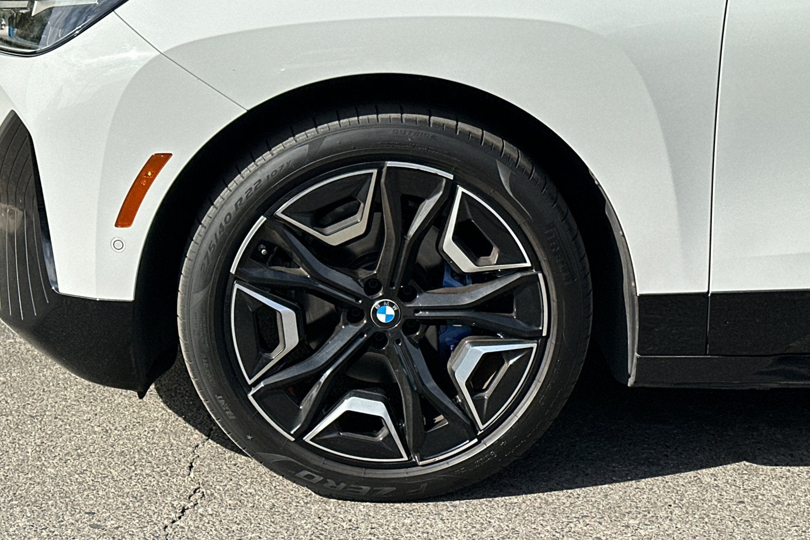 2023 BMW iX M60