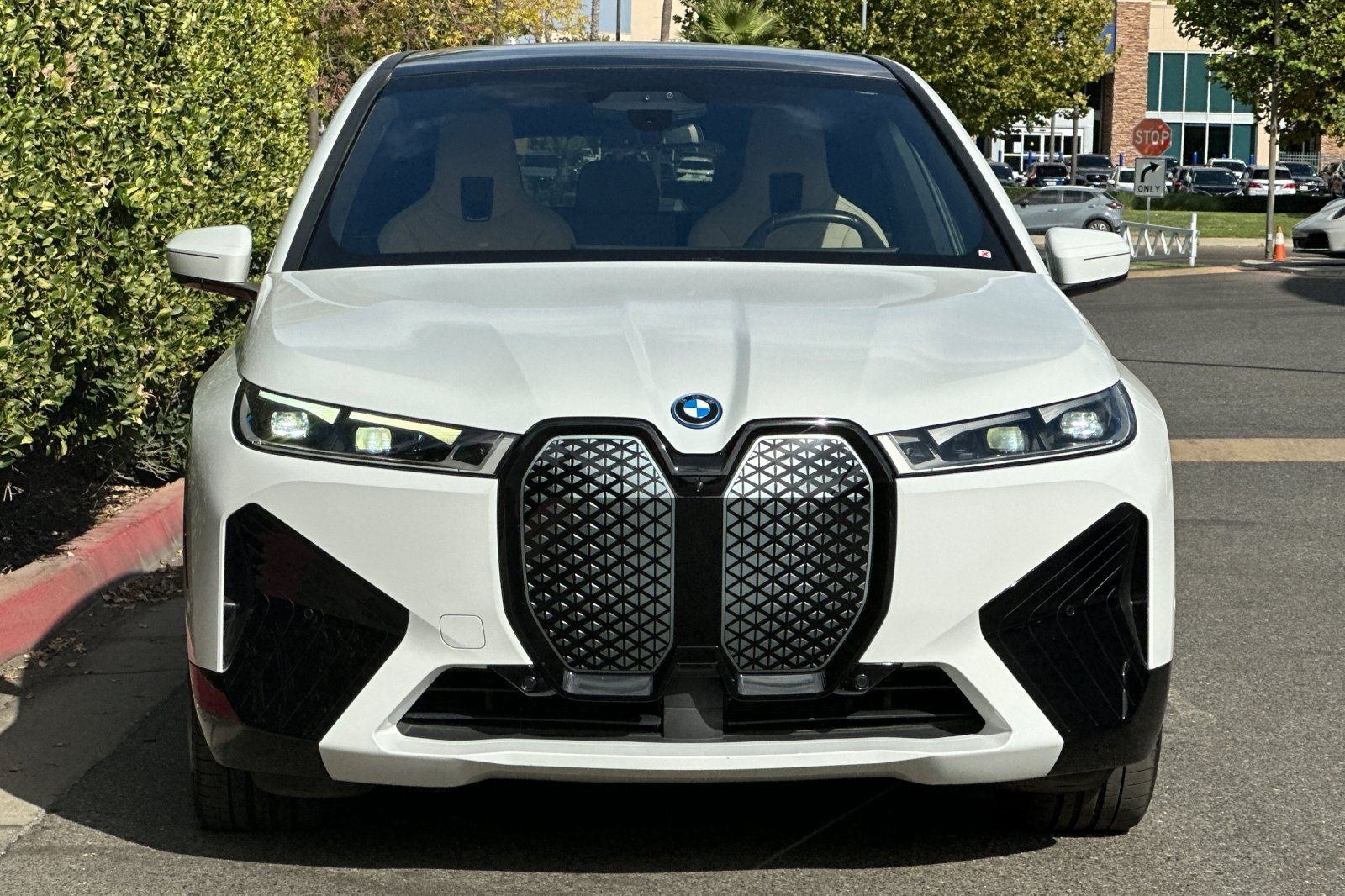2023 BMW iX M60