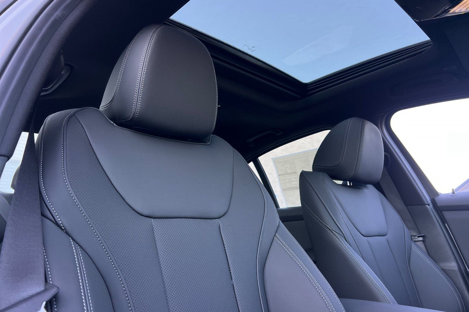 2026 BMW 3 Series 330i