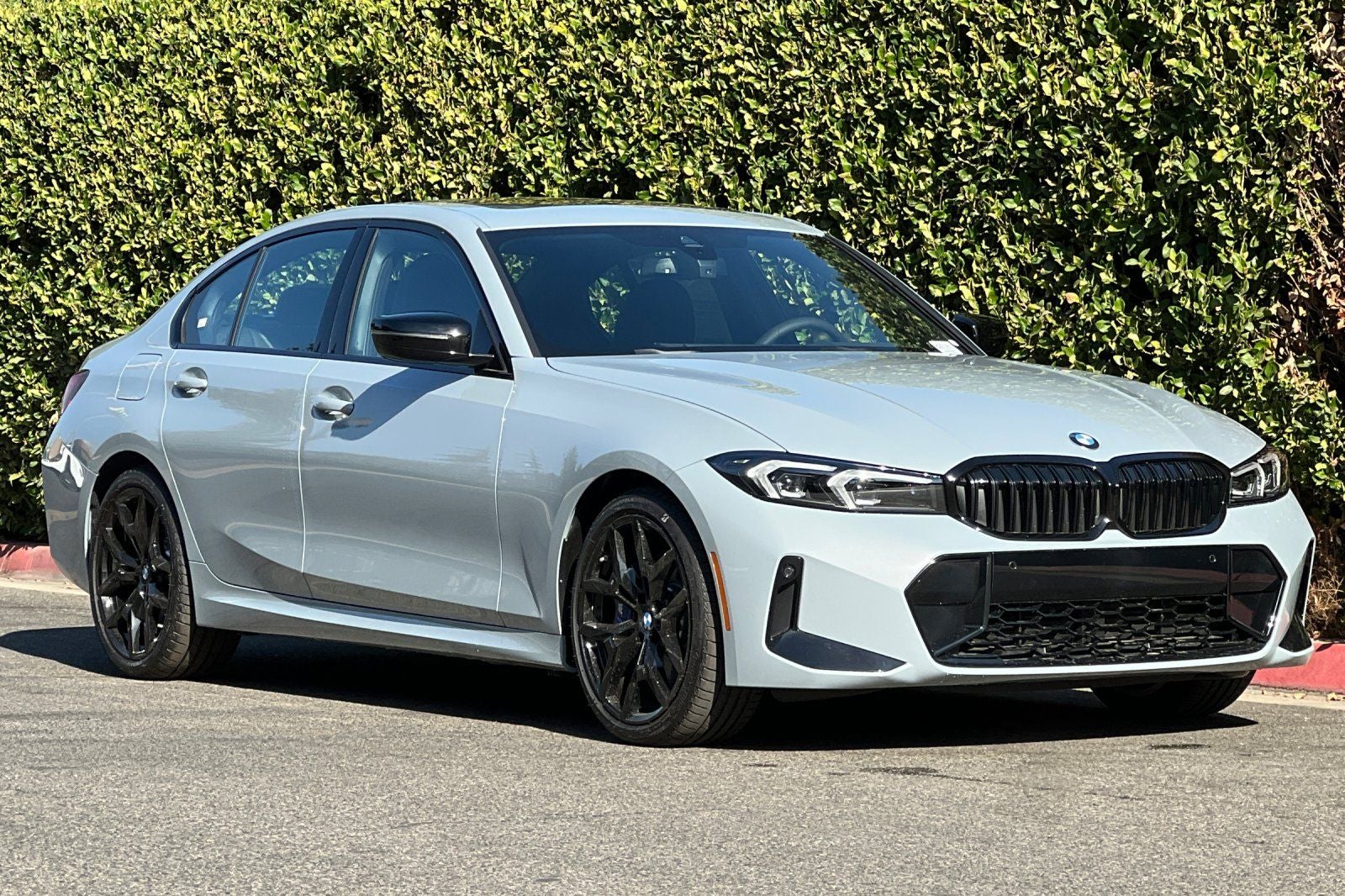 2026 BMW 3 Series 330i