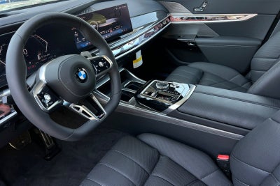 2026 BMW 7 Series 740i
