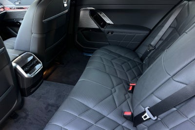 2026 BMW 7 Series 740i