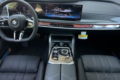 2026 BMW 7 Series 740i