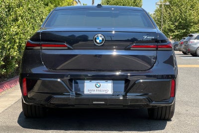 2026 BMW 7 Series 740i