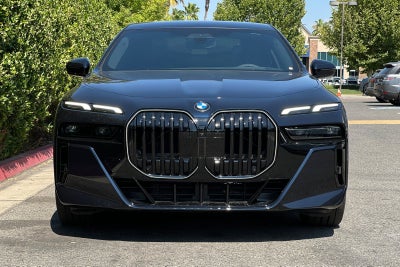 2026 BMW 7 Series 740i