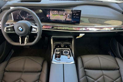 2026 BMW 7 Series 740i