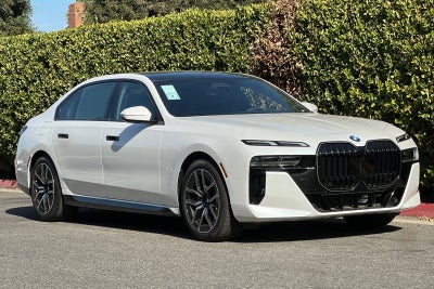 2026 BMW 7 Series 740i