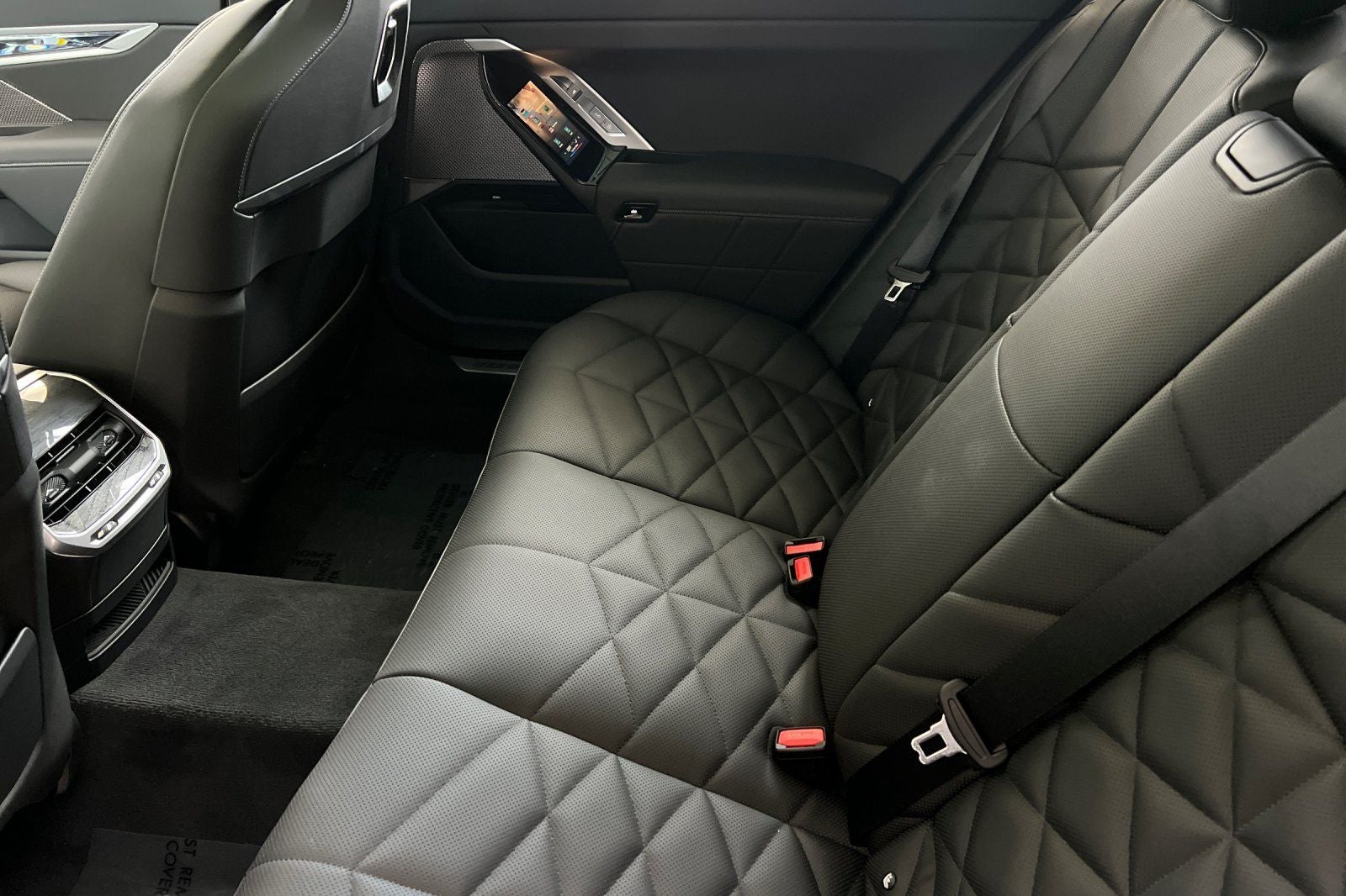 2026 BMW 7 Series 740i