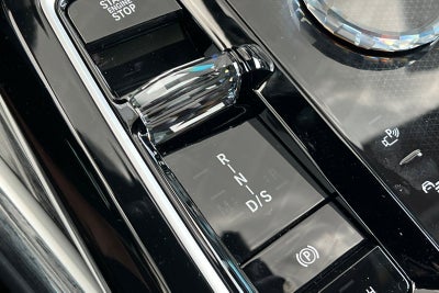 2026 BMW 7 Series 740i