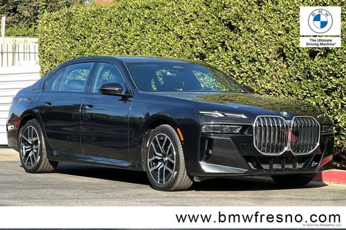 2025 BMW 7 Series 740i
