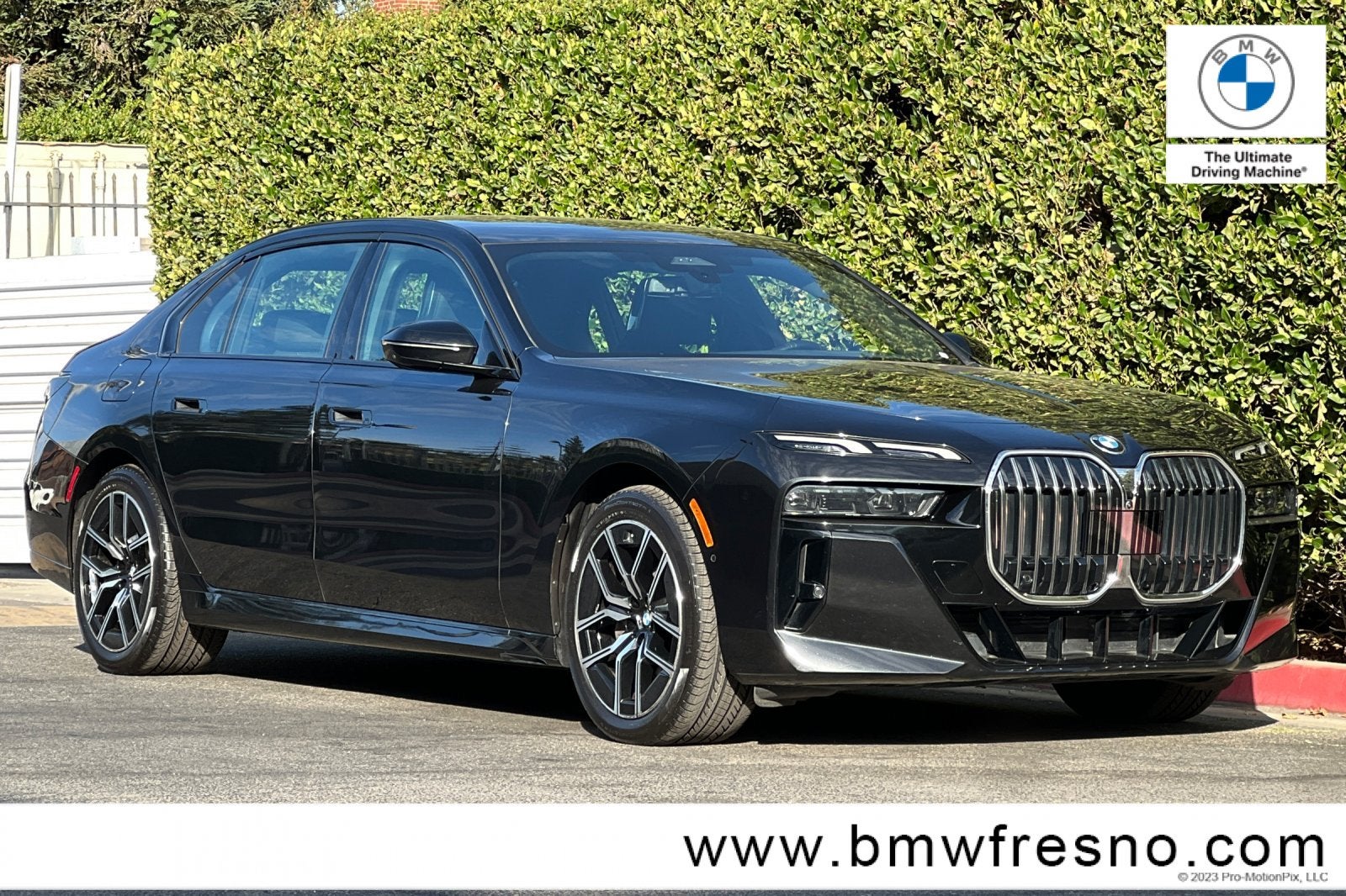 2025 BMW 7 Series 740i