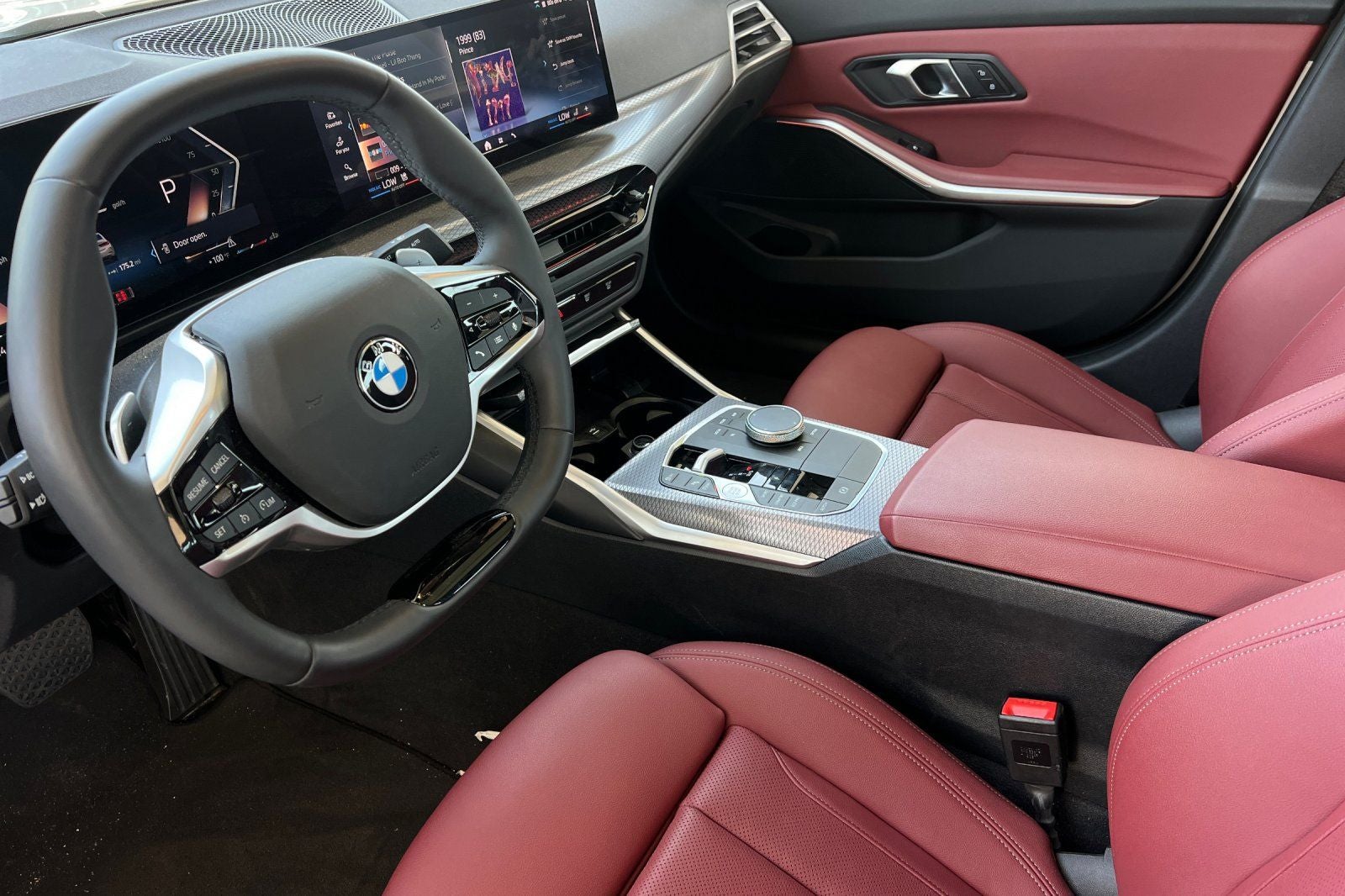 2025 BMW 3 Series 330i xDrive