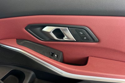 2025 BMW 3 Series 330i xDrive
